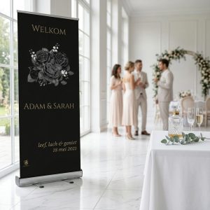 Black roses welkomstbord bruiloft - uitgelichte productfoto